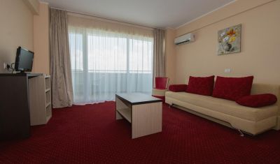 Imagine pentru Hotel Romantic 3* valabile pentru Litoral 2025