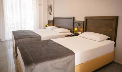 Imagine pentru Hotel Sarantis 3* valabile pentru Litoral 2025