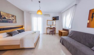 Imagine pentru Hotel Sarantis 3* valabile pentru Litoral 2025