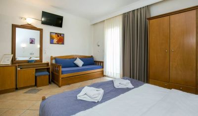 Imagine pentru Hotel Sirines 2*  valabile pentru Litoral 2025