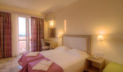 Imagine pentru Hotel Solimar Dias 3* valabile pentru Litoral 2025