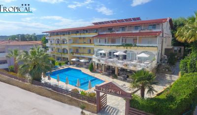 Imagine pentru Hotel Tropical 4* valabile pentru Litoral 2025