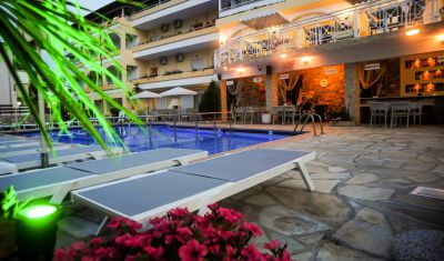 Imagine pentru Hotel Tropical 4* valabile pentru Litoral 2025