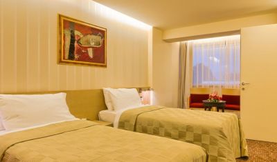 Imagine pentru Hotel Vega 5* valabile pentru Litoral 2025