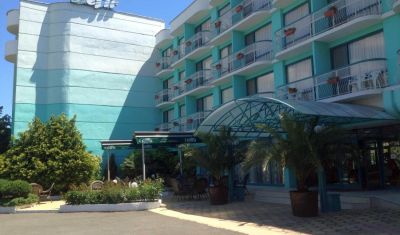 Imagine pentru Hotel Zefir 3* valabile pentru Litoral 2025