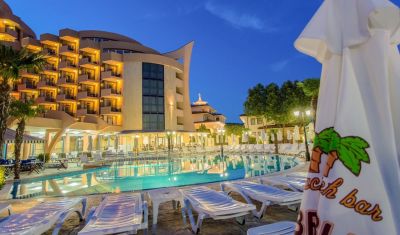 Imagine pentru Hotel Zenith 4* valabile pentru Litoral 2025