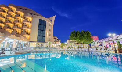 Imagine pentru Hotel Zenith 4* valabile pentru Litoral 2025