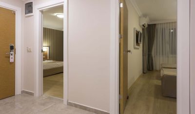 Imagine pentru Lonicera City Hotel 3* valabile pentru Litoral 2025