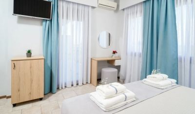 Imagine pentru Nefeli Fresh Hotel 2* valabile pentru Litoral 2025