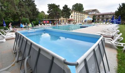 Imagine pentru Q Hotel 3*  valabile pentru Litoral 2025