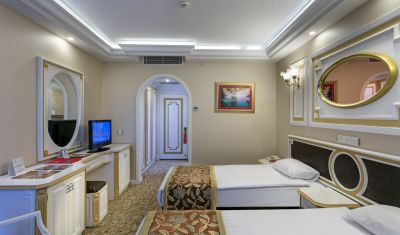 Imagine pentru Club Hotel Sera 5* valabile pentru Paste  2025