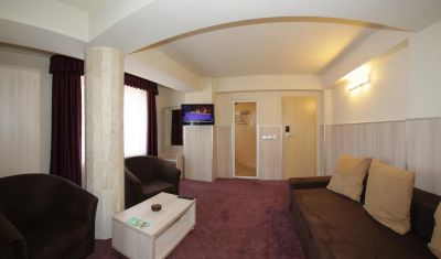 Imagine pentru Complex Hotelier Eden 3* valabile pentru Paste  2025