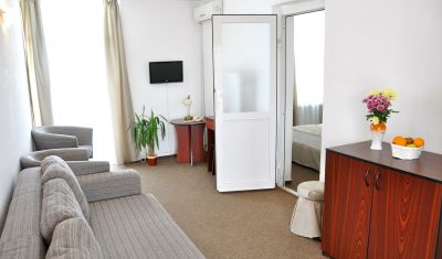 Imagine pentru Hotel Decebal 3* valabile pentru Paste  2025