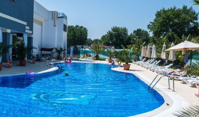 Imagine pentru Hotel Del Mar Mamaia 4* valabile pentru Paste  2025