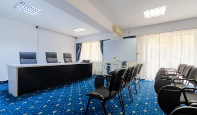 Imagine pentru Hotel Livadia 3*  valabile pentru Paste  2025