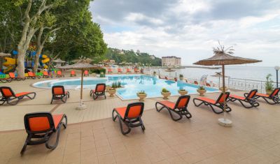 Imagine pentru Hotel Marina 4*  valabile pentru Paste  2025