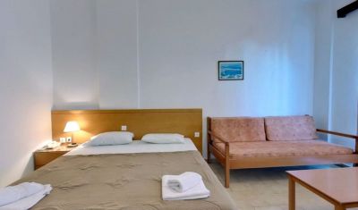 Imagine pentru Hotel Marirena 3* valabile pentru Paste  2025