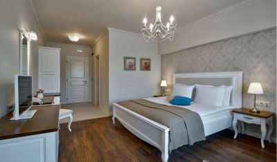 Imagine pentru Hotel Sunny Castle 4* valabile pentru Paste  2025