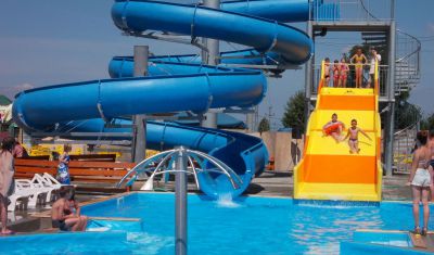 Imagine pentru Pensiunea Holiday 3* valabile pentru Paste  2025