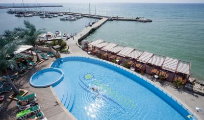 Imagine pentru Aparthotel Marina City 3*  valabile pentru Revelion 2025