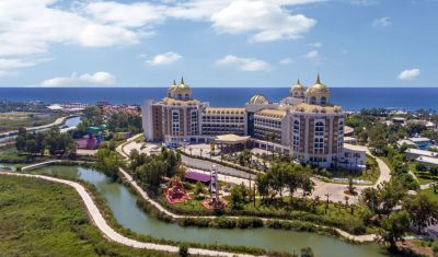 Imagine pentru Hotel Delphin Be Grand Resort 5* valabile pentru Revelion 2025