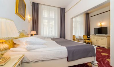 Imagine pentru Hotel Imparatul Romanilor Sibiu 3* valabile pentru Revelion 2025