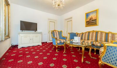 Imagine pentru Hotel Imparatul Romanilor Sibiu 3* valabile pentru Revelion 2025