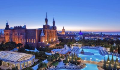 Imagine pentru Hotel Kremlin Palace 5*  valabile pentru Revelion 2025