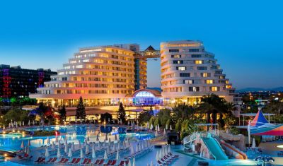 Imagine pentru Hotel Miracle Resort 5* valabile pentru Revelion 2025