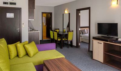 Imagine pentru Hotel MPM Guinness 4* valabile pentru Revelion 2025