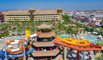 Imagine pentru Hotel Royal Dragon 5* valabile pentru Revelion 2025