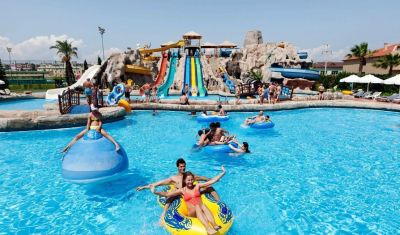 Imagine pentru Hotel Selectum Family Resort Side 5*  valabile pentru Revelion 2025