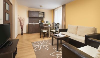 Imagine pentru Royal Park Apartments 3* (Cladiri anexe Royal Park Hotel Bansko) valabile pentru Revelion 2025