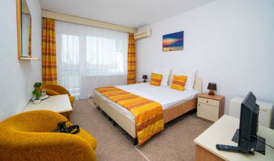 Imagine pentru Hotel Meteor 3* valabile pentru Rusalii 2025