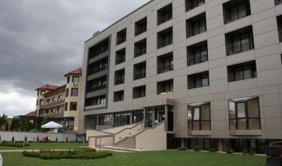 Imagine pentru Hotel President 4* valabile pentru Rusalii 2025